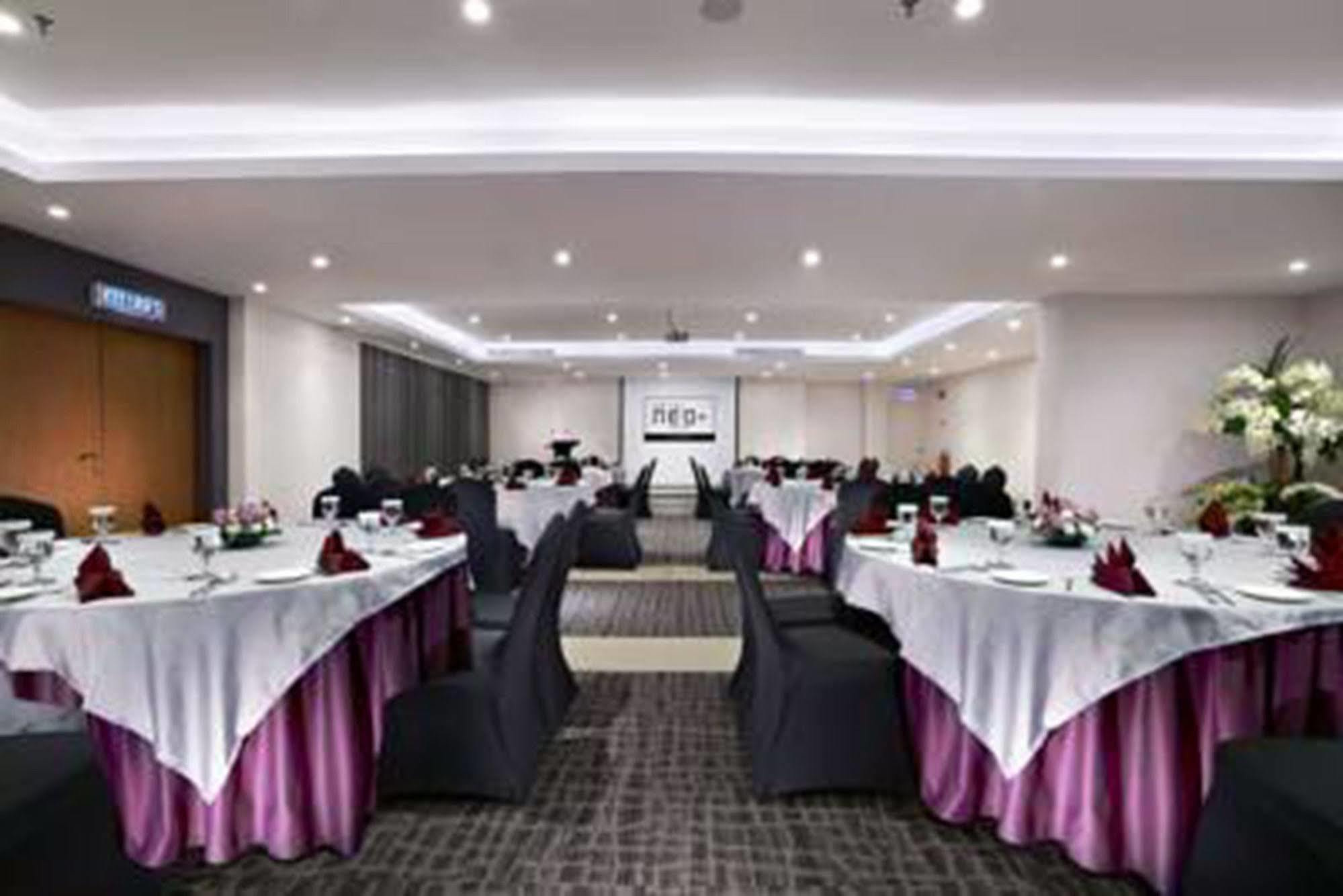 Hotel Neo+ Penang George Town Exterior foto